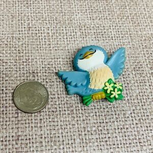 Hallmark Vintage Blue Bird Pin‎